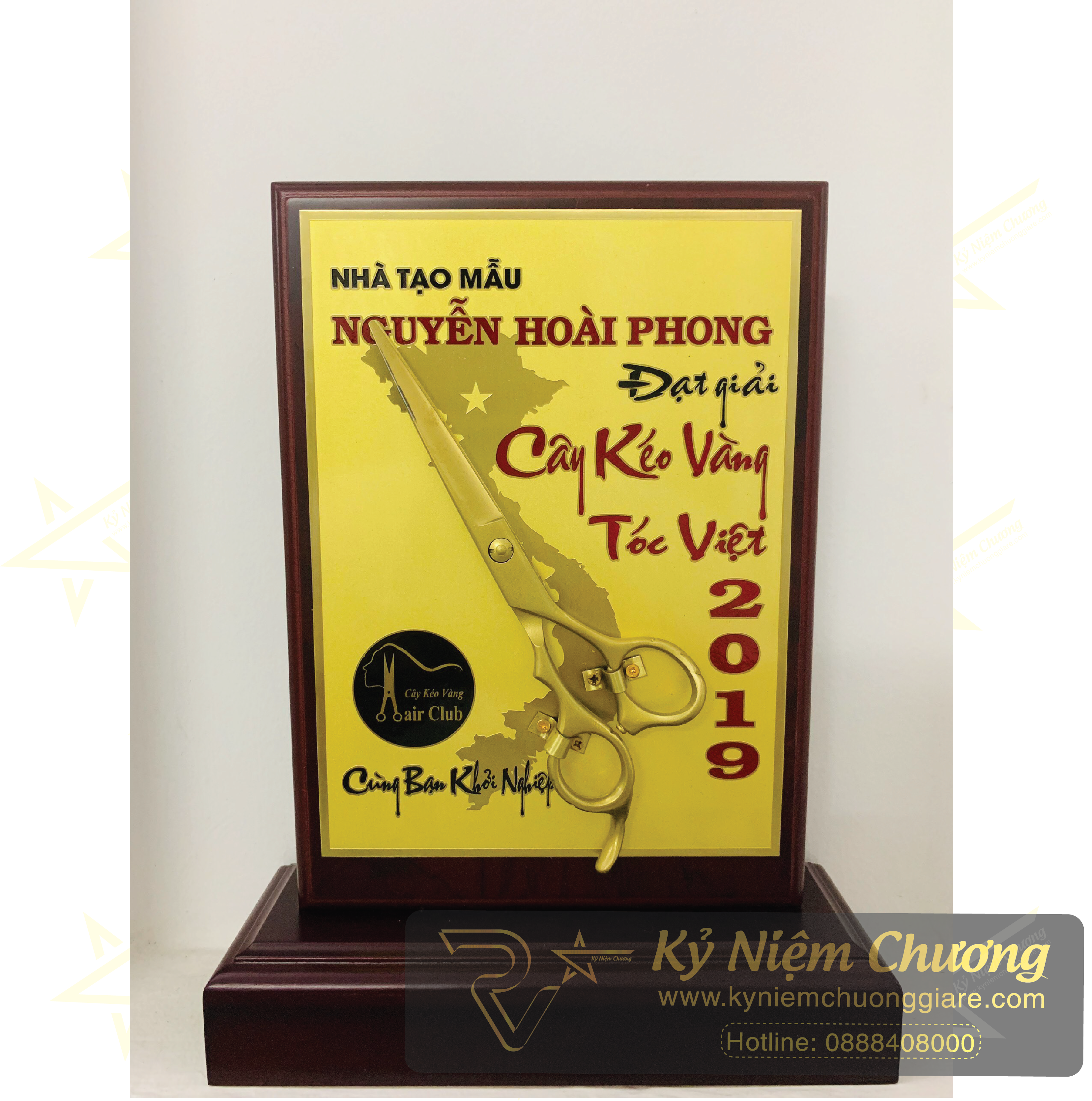 ky niem chuong pha le 39